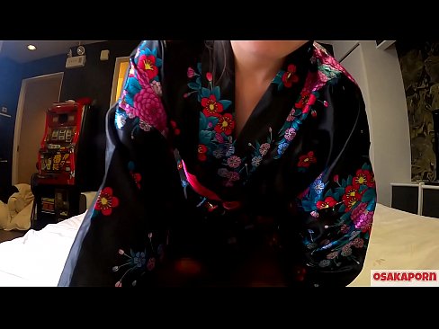 ❤️ Jong cosplay-meisie hou van seks tot orgasme met 'n spuit in 'n perdevrou en 'n blowjob. Asiatiese meisie met harige poes en pragtige tiete in tradisionele Japannese kostuum in amateurvideo wat masturbasie met fokspeelgoed wys. Sakura 3 OSAKAPORN. Anale pornografie by ons ❤